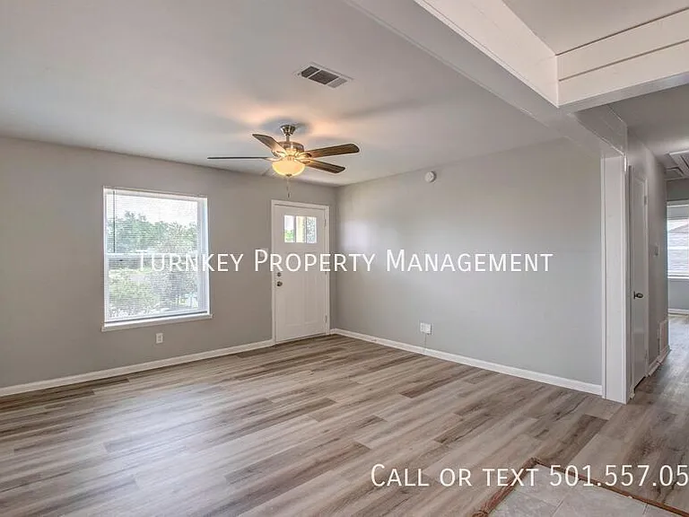 91 White Oak Ln — Photo 3