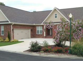 12 Oak Ridge Pl, Union Grove, AL 35175