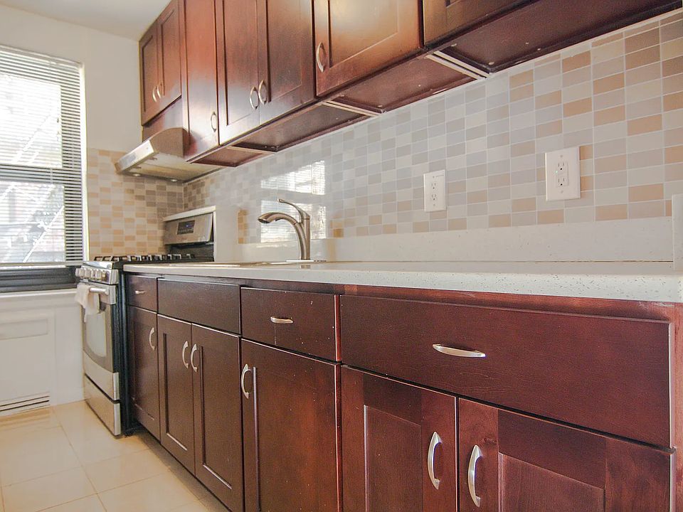 1st image of 75-25 210th St #4O