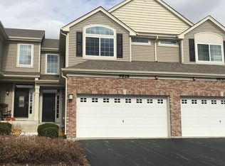 9828 Williams Dr, Huntley, IL 60142