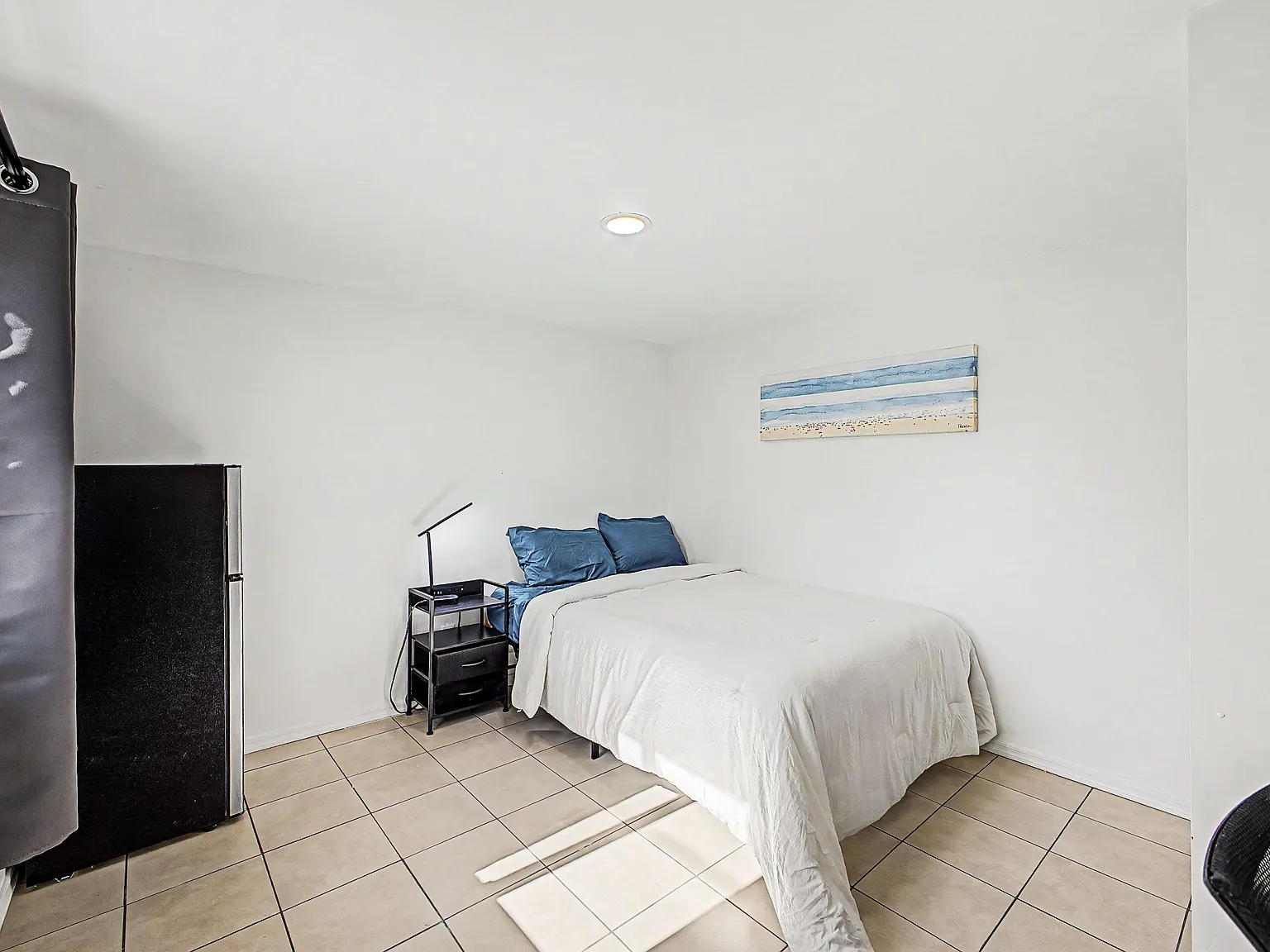 4 bed, 3.0 bath, 1600 sqft, $771 — Photo 2