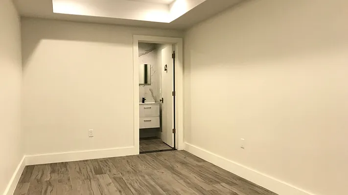 Rented by Nooklyn NYC LLC | media 29