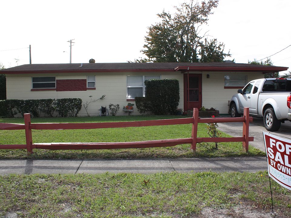 1st image of 120 Lester Dr