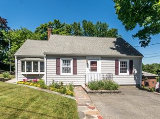 17 Beechwood Rd, Waltham, MA 02453