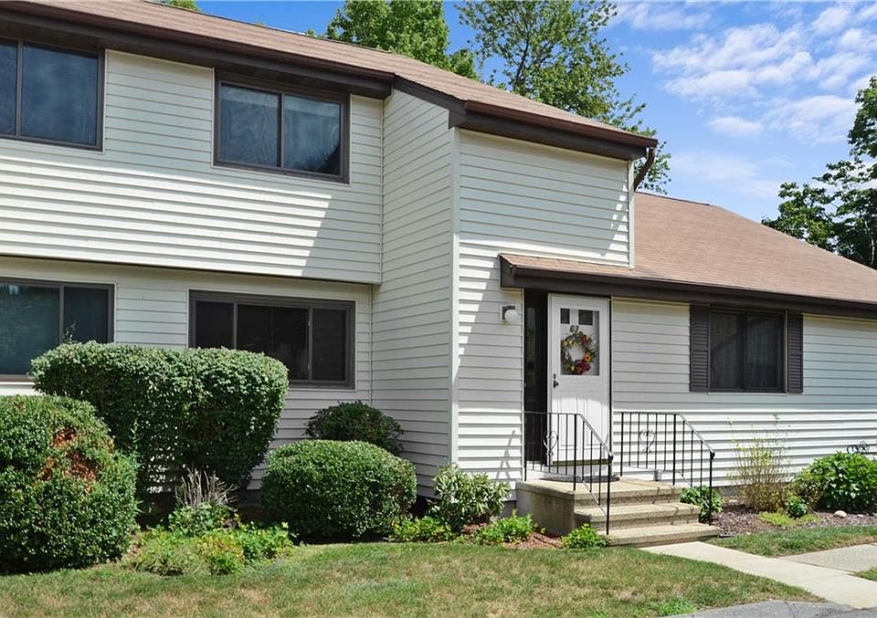1st image of 63 Oak Forest Dr #3