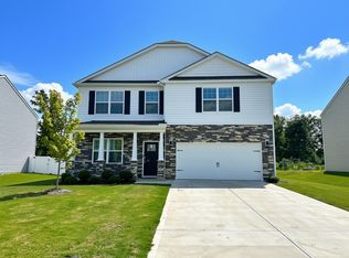 5611 Tantobie Rd, Fayetteville, NC 28314