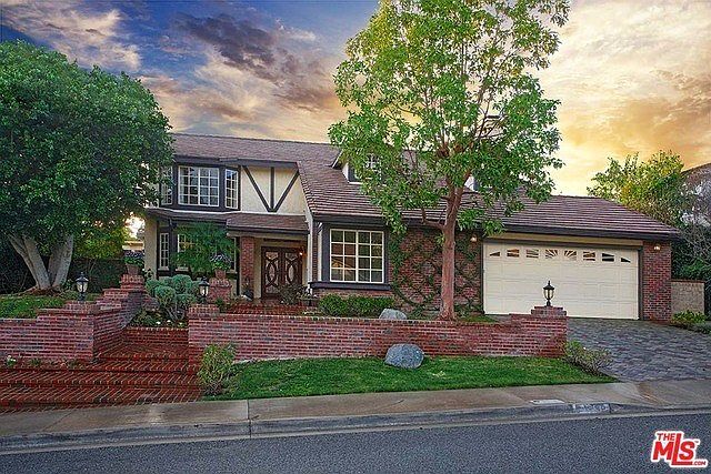 Gorgeous Modern Tudor