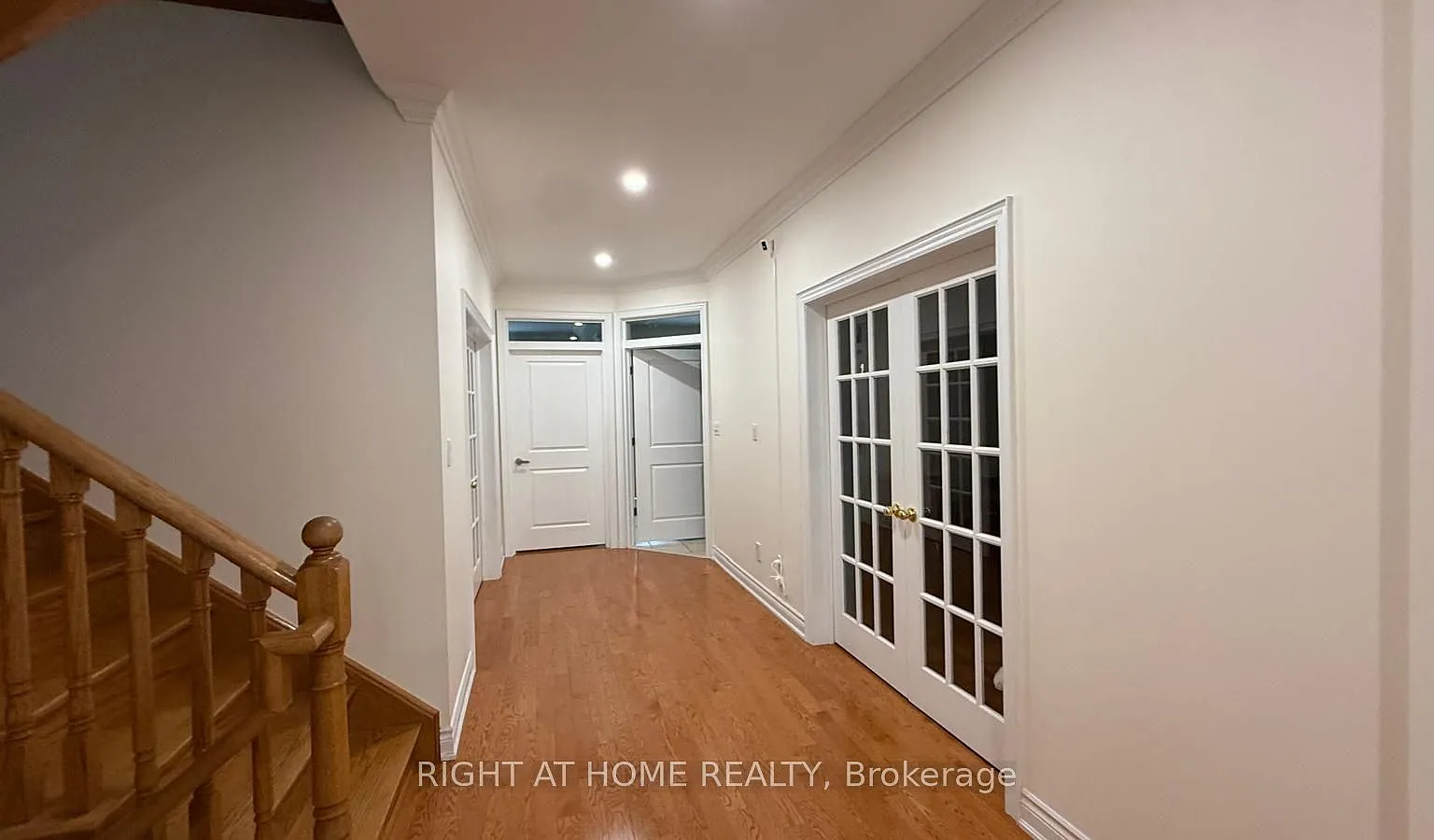 4 bed, $4,000 — Photo 4