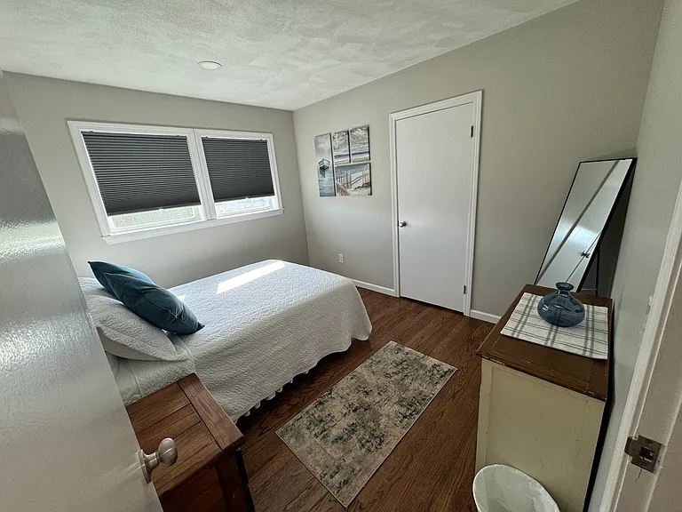 1 Squantum Ct — Photo 17