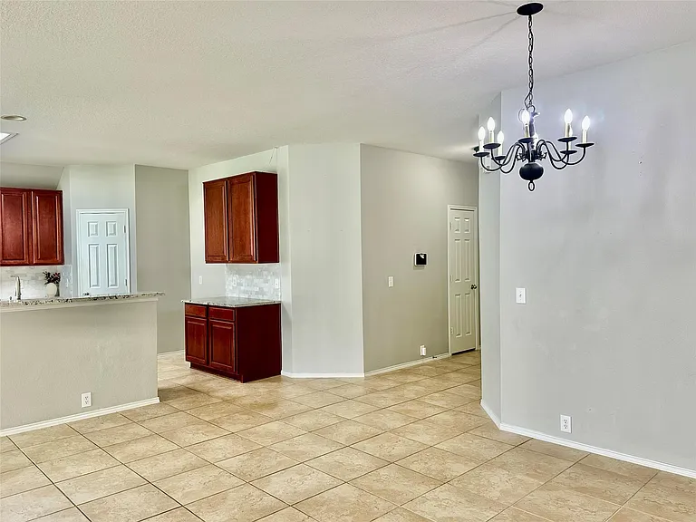 30318 Mesa Valley Dr — Photo 19