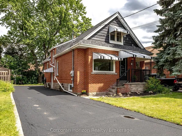 33 E 34th St #1, Hamilton, ON L8V 3W2