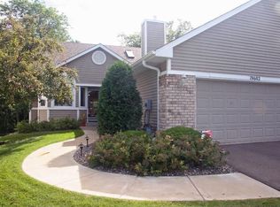 19602 Waterford Ct, Shorewood, MN 55331