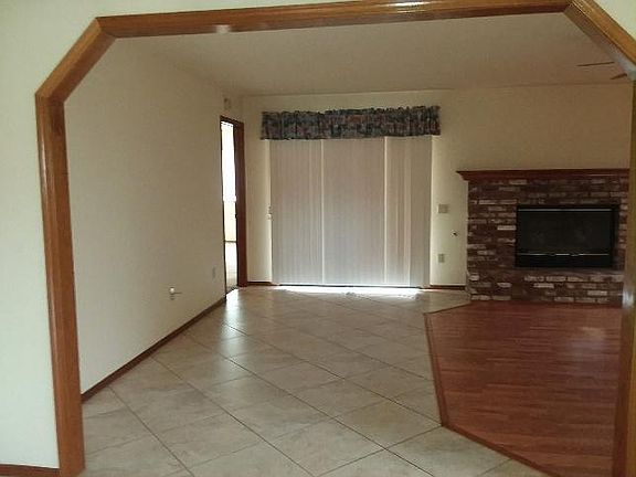 5th image of 4228 Mangrove Cir