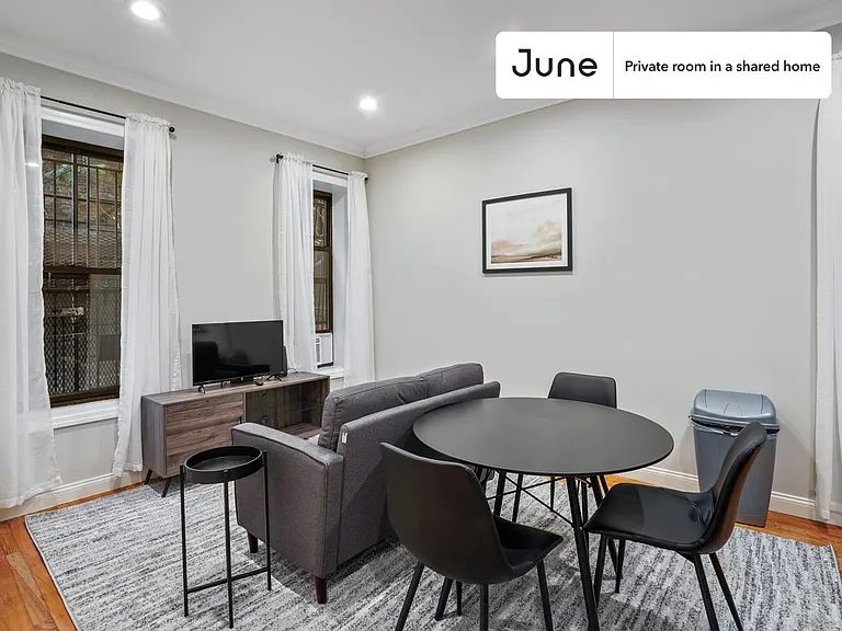 542 W 147th St #B — Photo 7