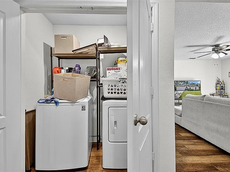 70 Pebble Beach Dr — Photo 37