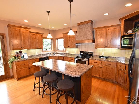 4th image of 5602 S Jaren Lee Pl