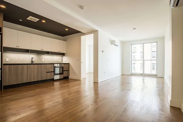 Rented by Nooklyn NYC LLC | media 7