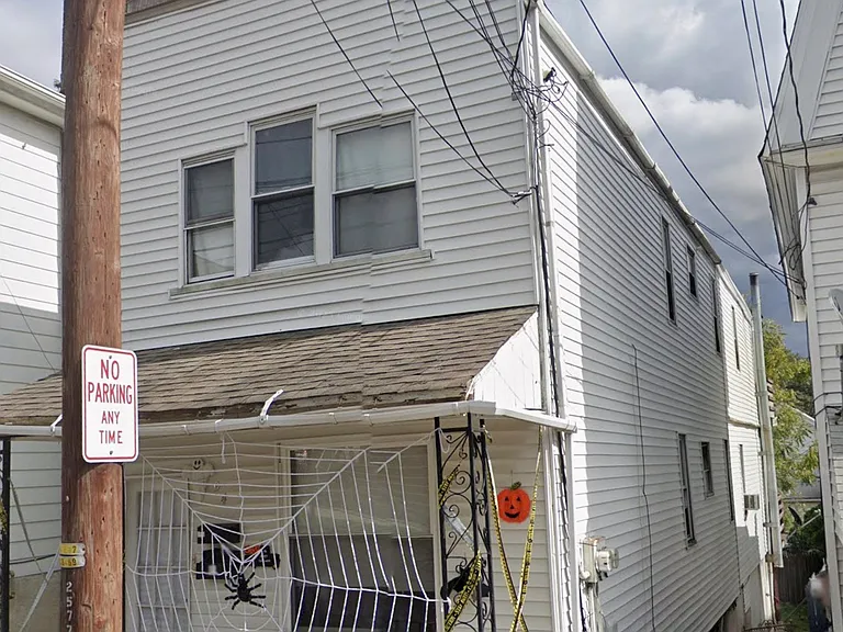 94 Hillside St #1 — Photo 1