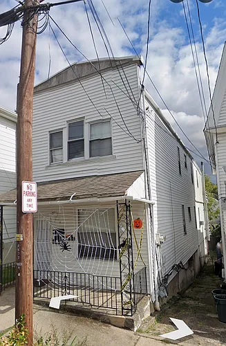 94 Hillside St #1 Photo 1 94 Hillside St #1 Photo 1
