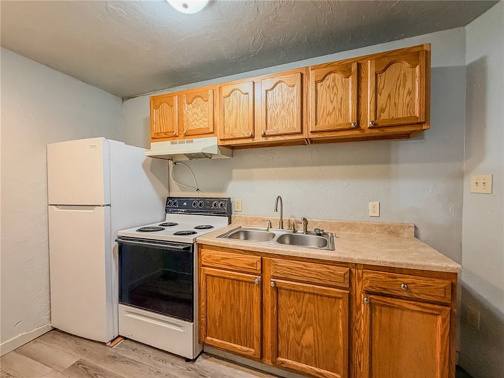 1 bed, $950 — Photo 4