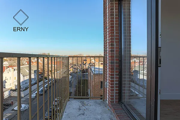 Rented by ERNY LLC | media 23