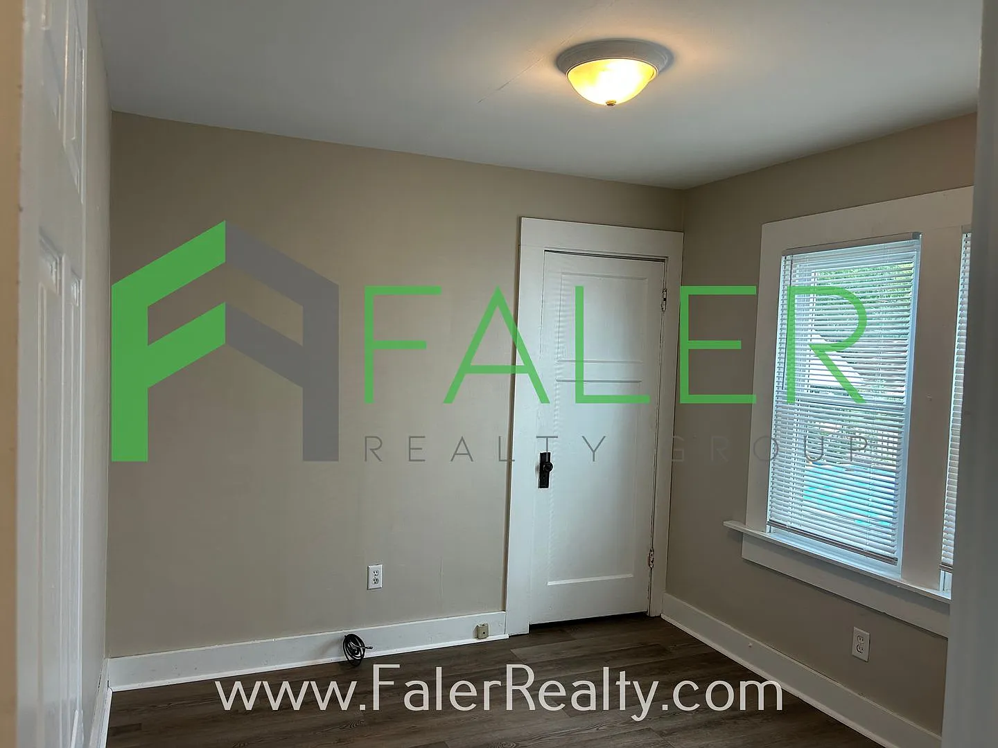 Charming Belmont Home! — Photo 4