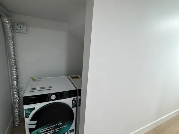 (undisclosed Address), Surrey, BC V3Z 9R8