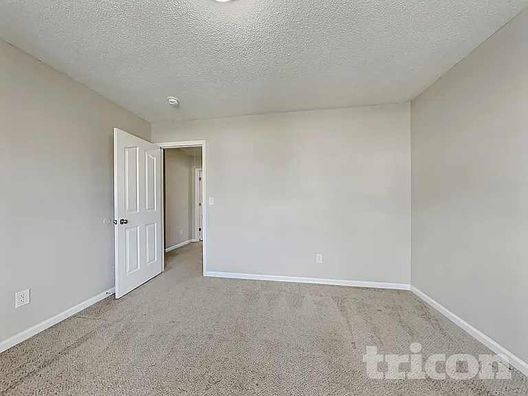 9335 White Aspen Pl — Photo 11
