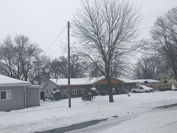 3rd image of 535 E Hammond St