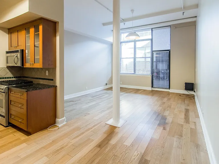 300 Communipaw Ave #106 — Photo 1