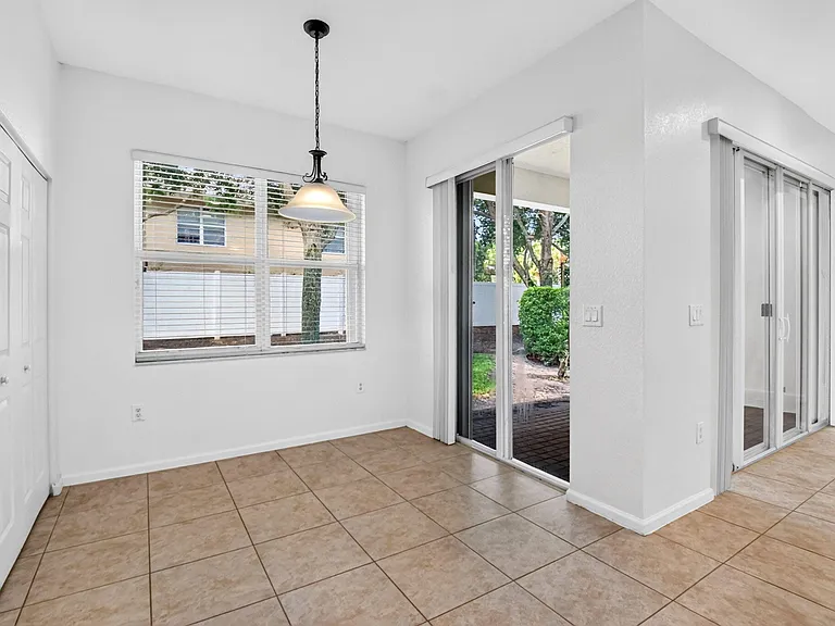 7662 Spatterdock Dr — Photo 9