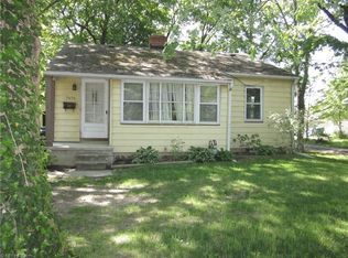 7474 Columbia Rd, Olmsted Falls, OH 44138