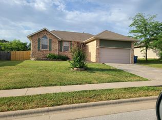 2725 W Garton Rd, Ozark, MO 65721