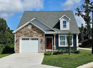 102 Avondale Rd, Asheville, NC 28803