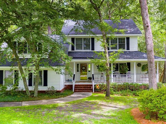 2nd image of 73 King Charles Cir
