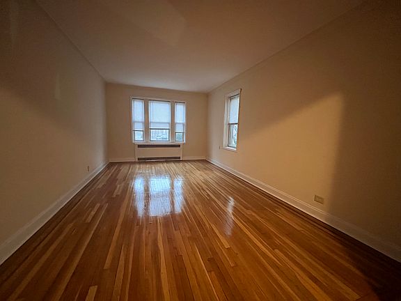 2nd image of 83-23 Lefferts Blvd #3