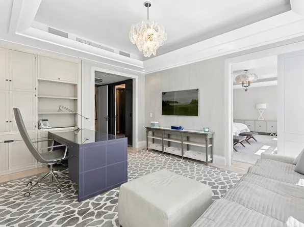 535 West End Avenue image 11 of 28