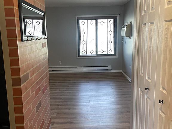 5th image of 36 Amberly Dr Unit H