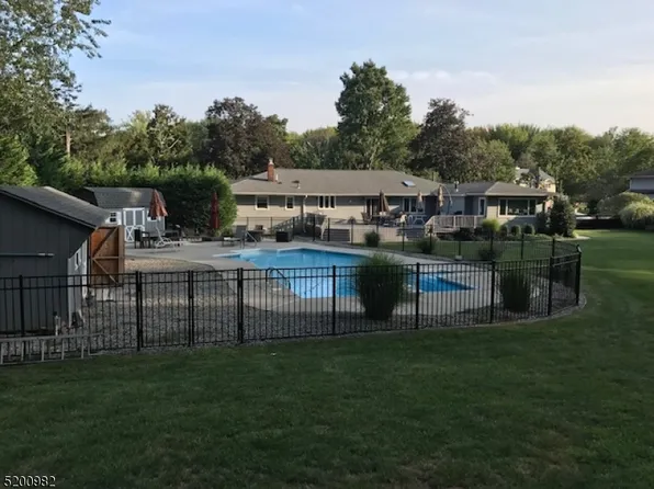 9 Fairway Ct, Scotch Plains Twp., NJ 07076