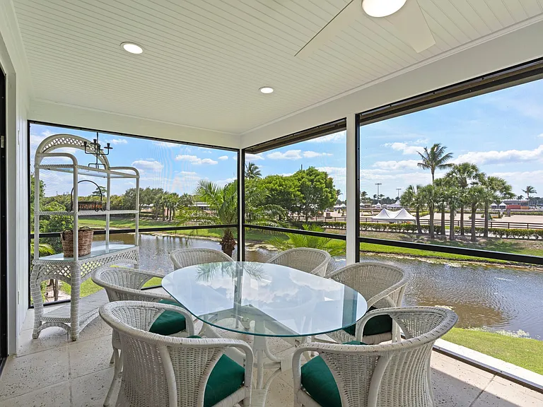 2835 Polo Island Dr #H202 — Photo 32