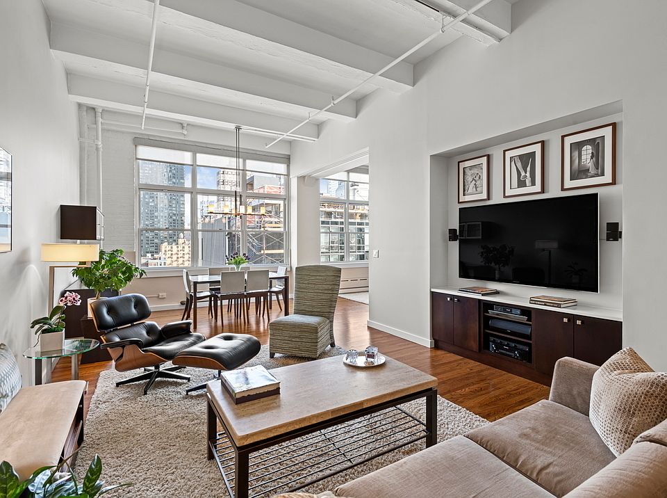 1st image of 448 W 37th St APT 9B
