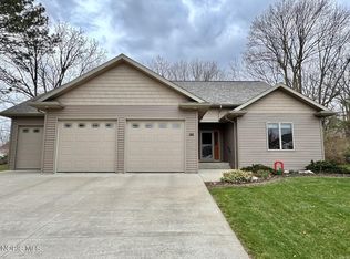 415 Patrick Ct, Bryan, OH
