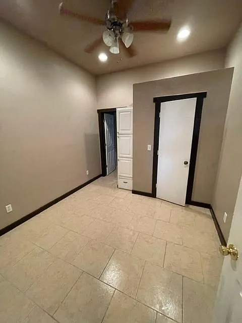 2 bed, 1.5 bath, 700 sqft, $1,350 — Photo 4