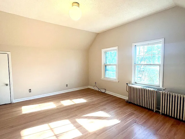 108 Brookside Ave #2 — Photo 4