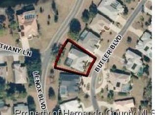 9325 Butler Blvd, Weeki Wachee, FL 34613