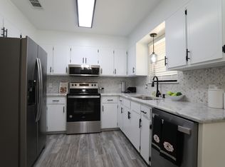 76 Coy Ellis Rd, Defuniak Springs, FL 32433