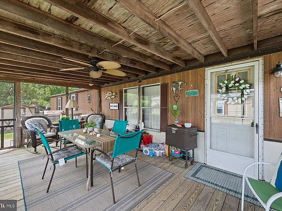 5th image of 31632 Holly Ct #22698