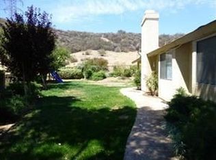22906 White Pine Pl, Santa Clarita, CA 91390
