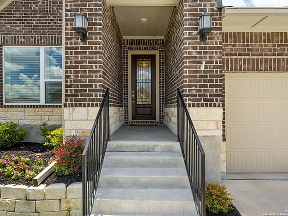 2nd image of 22927 Grande Vista