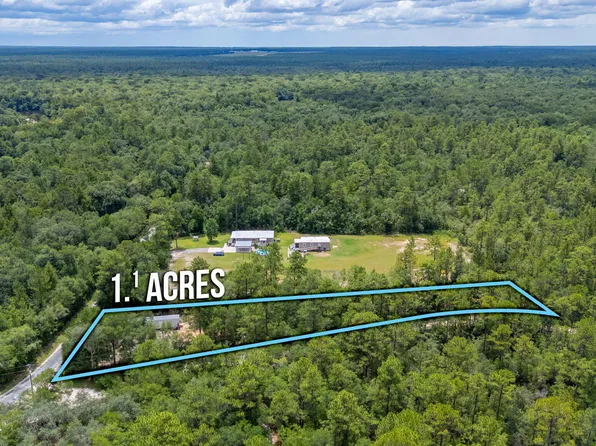 330 Dove Run Rd, Holt, FL 32564